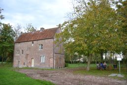 Oosteeklo abbey and pig walk (varkensommegang)